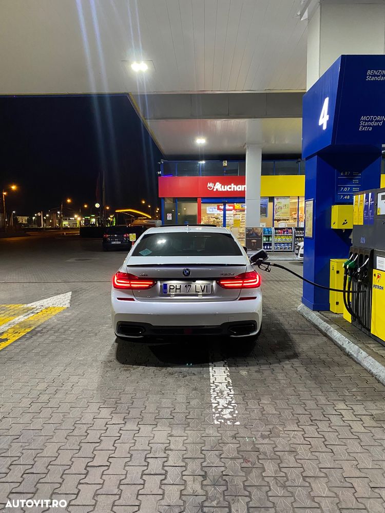 BMW Seria 7 730d xDrive - 18