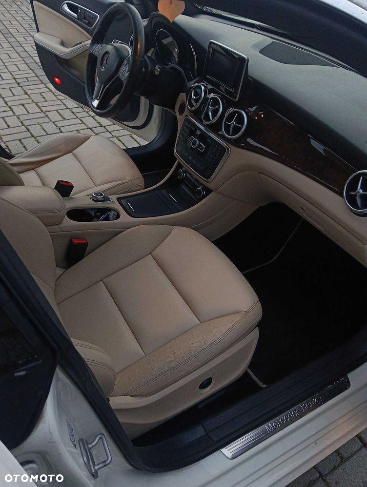 Mercedes-Benz CLA - 7