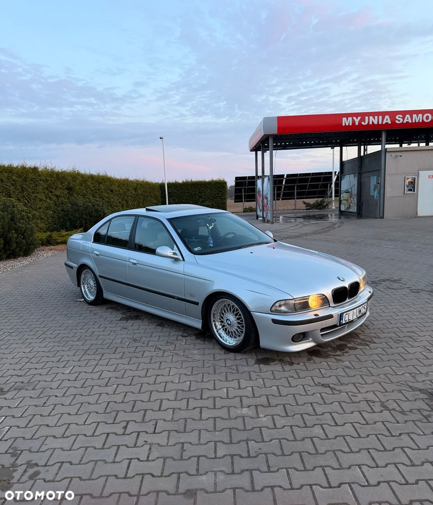 BMW Seria 5 - 10