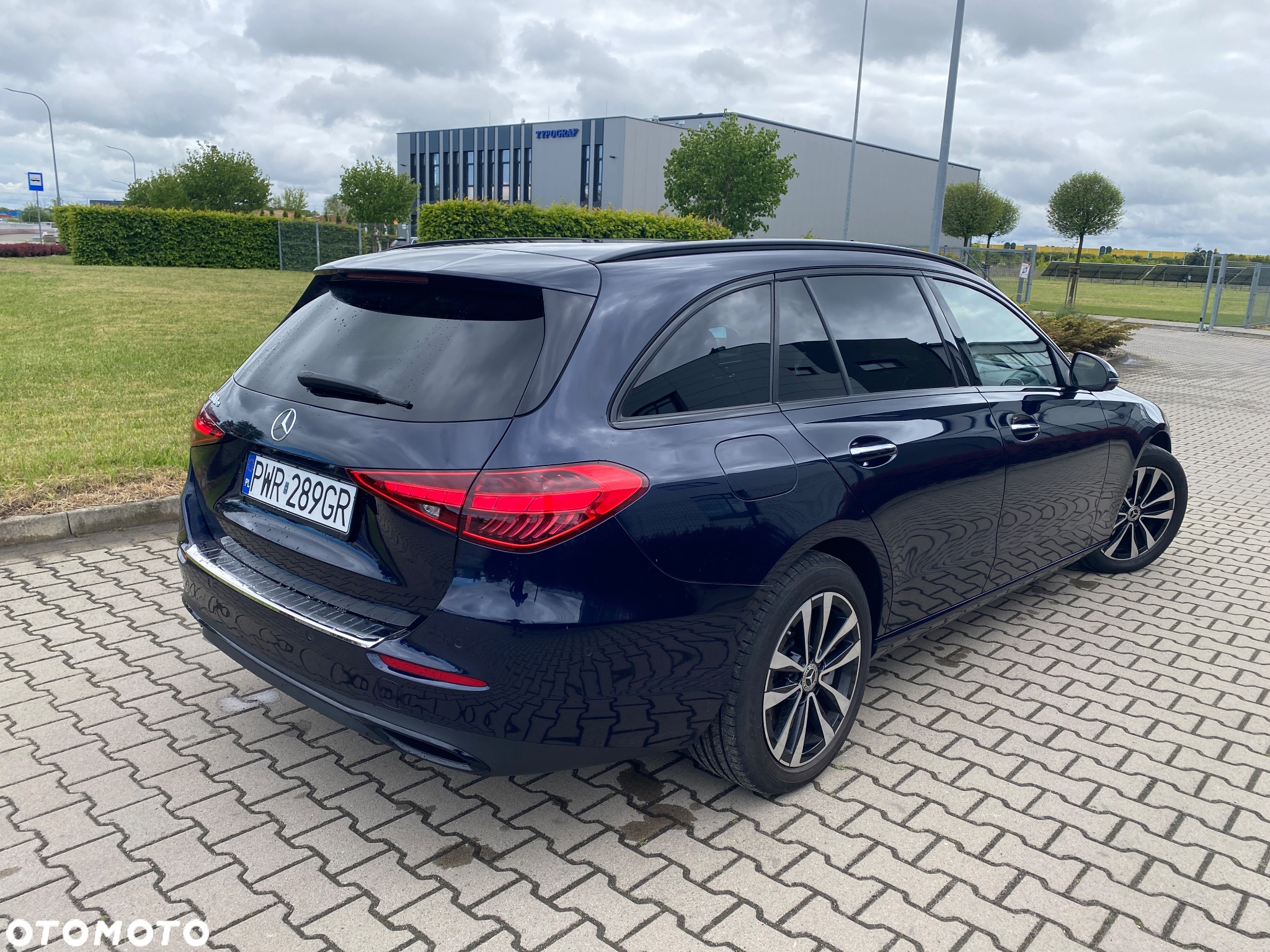 Mercedes-Benz Klasa C 300 e PHEV Avantgarde - 10