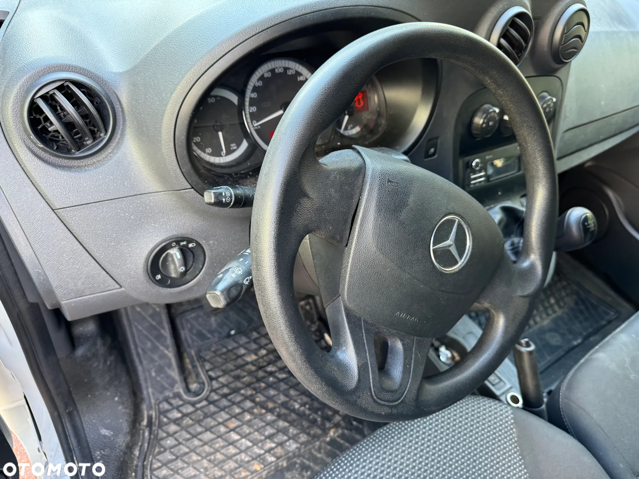 Mercedes-Benz Citan - 10