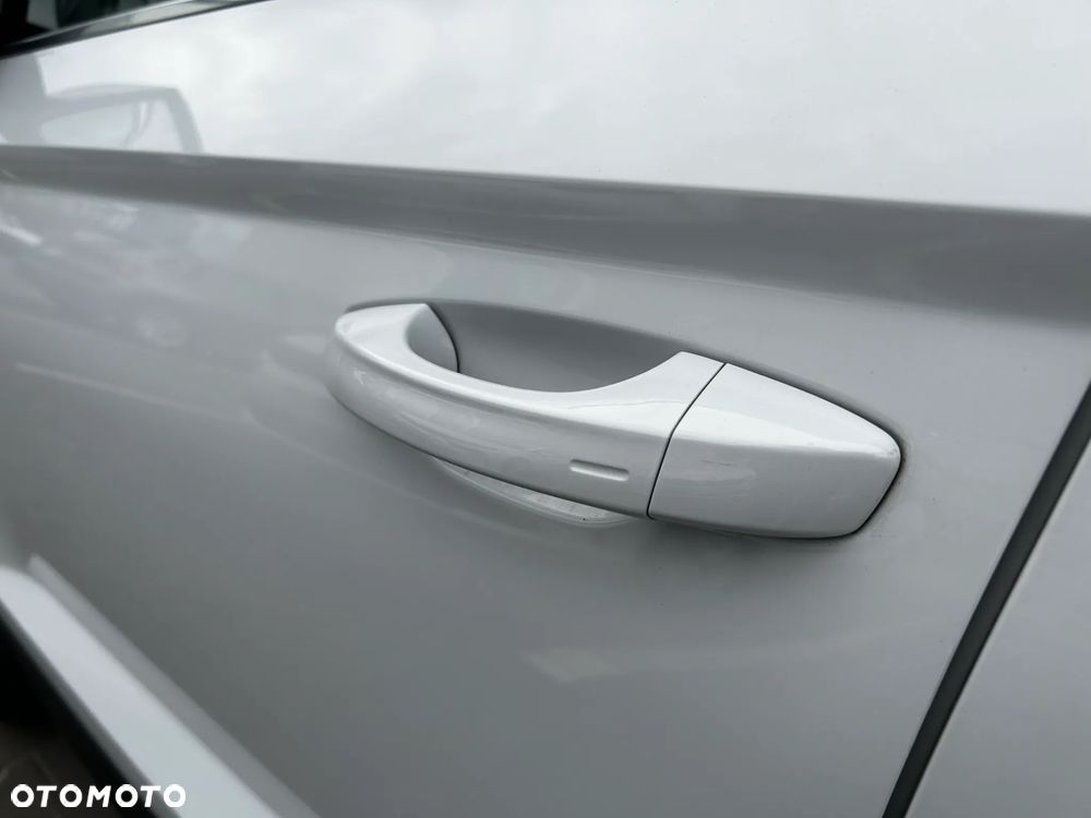 Skoda Karoq 1.5 TSI ACT GPF 4x2 Style DSG - 10