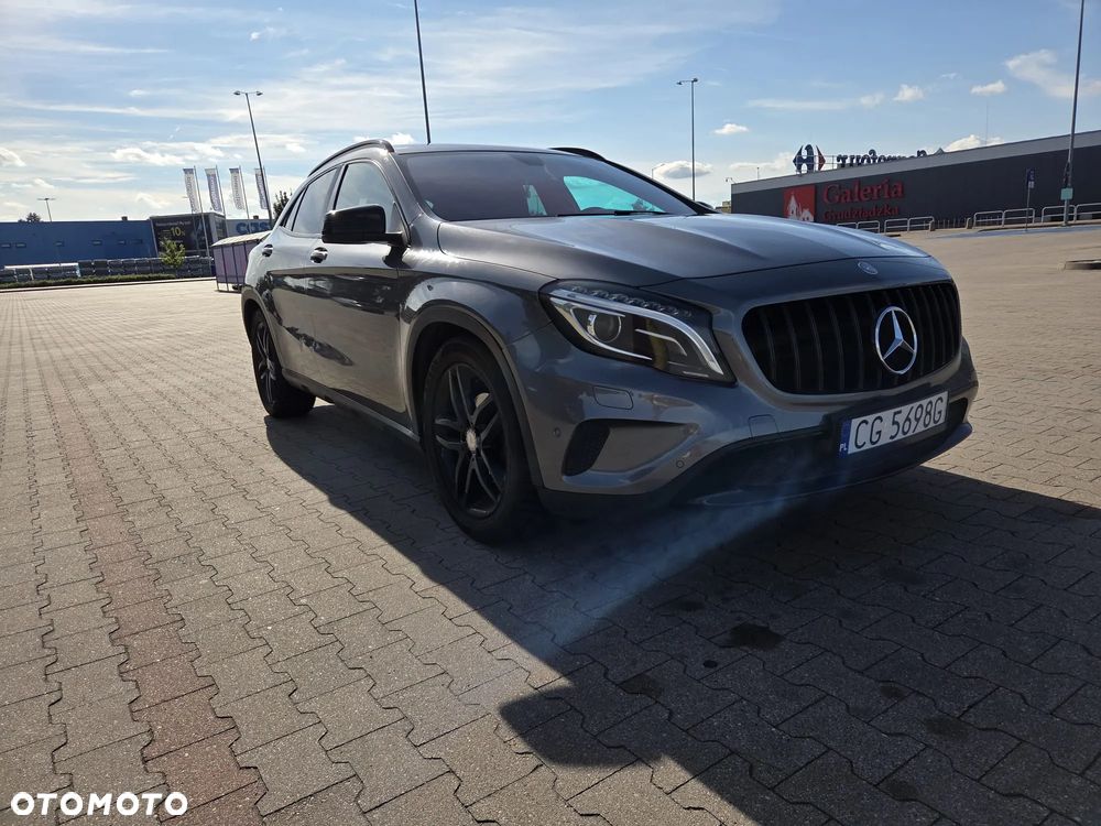 Mercedes-Benz GLA 200 7G-DCT Edition 1 - 1