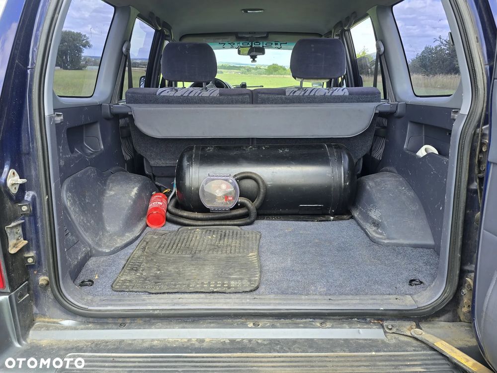 Toyota Land Cruiser VZJ95 3.4 Special - 9
