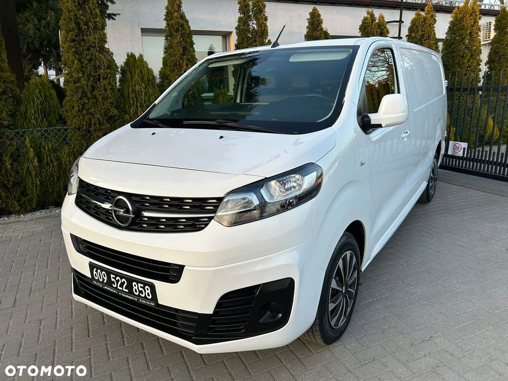 Opel Vivaro - 1