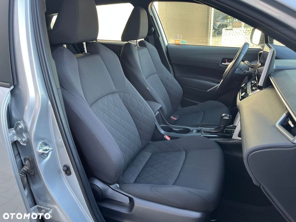 Toyota Corolla Cross 2.0 Hybrid Style AWD - 22