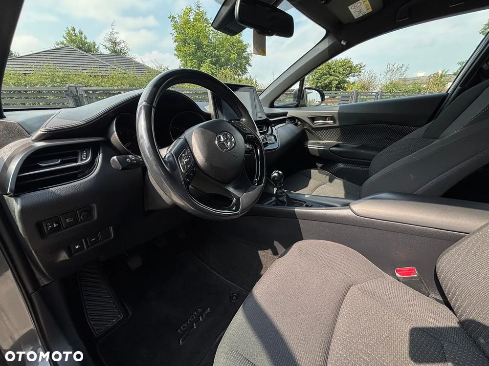 Toyota C-HR 1.2 T Premium - 9