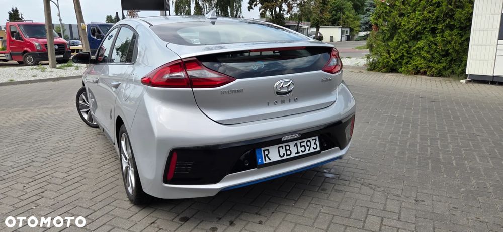 Hyundai IONIQ 1.6 GDI Premium - 13