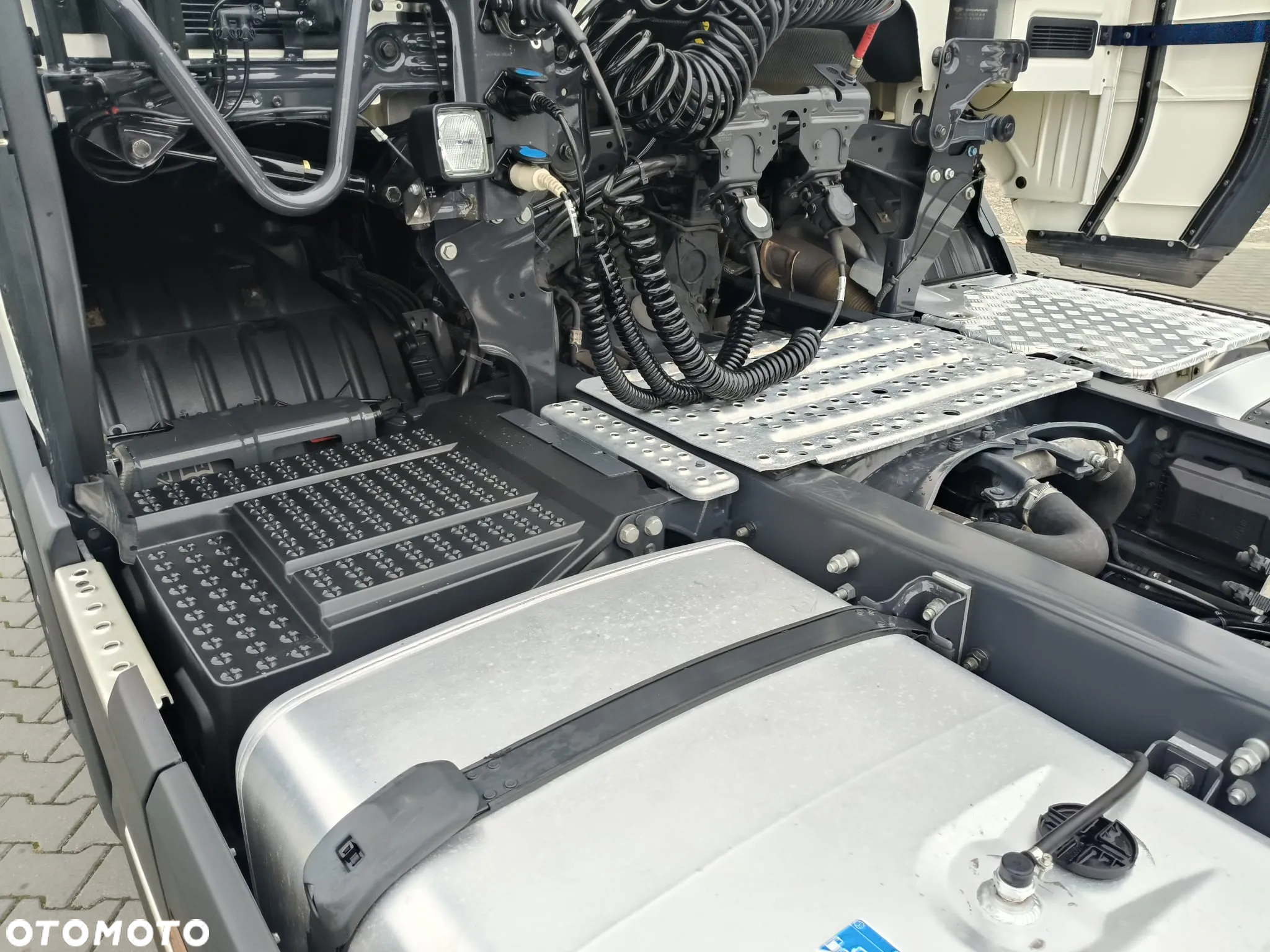 Scania R450 / EURO 6 / RETARDER / STANDARD / NISKI PRZEBIEG / - 14