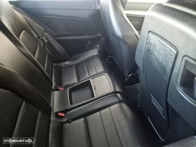 Mercedes-Benz E 250 CDI Avantgarde BE Auto. - 8