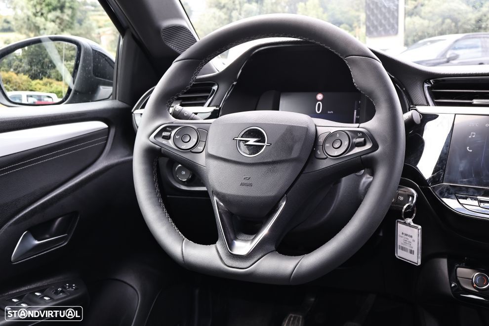 Opel Corsa 1.2 T GS - 10