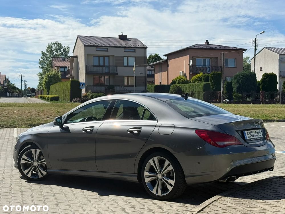 Mercedes-Benz CLA 180 BlueEffICIENCY Edition - 8