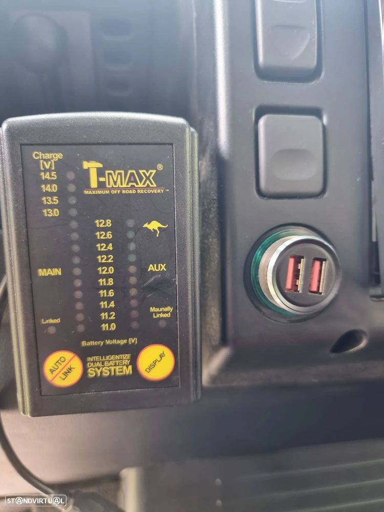 Land Rover Defender 110 2.5 TD5 Metal Top - 14