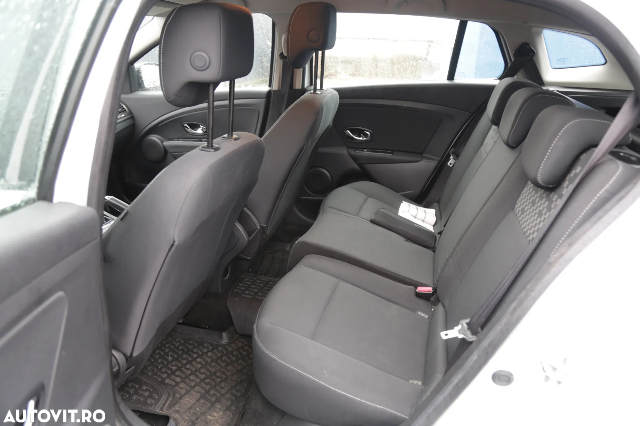 Renault Megane 1.5 dCi Dynamique - 8