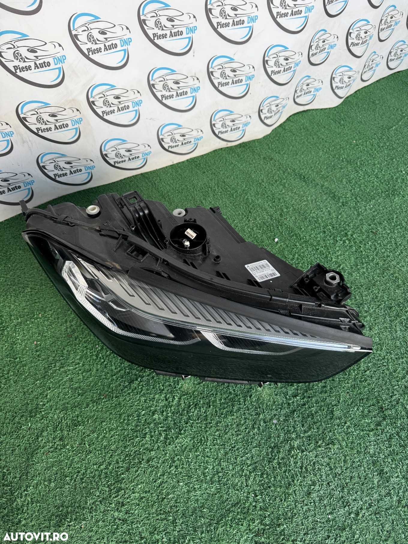 Far dreapta Bmw seria 8 G14 G15 G16 Full led - 2