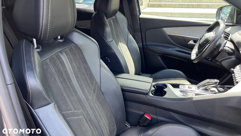 Peugeot 3008 1.5 BlueHDi GT Pack S&S EAT8 - 18