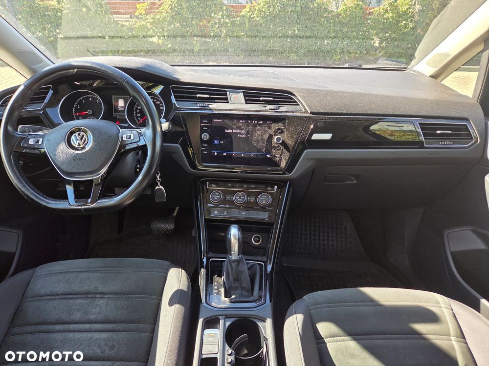 Volkswagen Touran 1.8 TSI BMT Highline DSG - 8