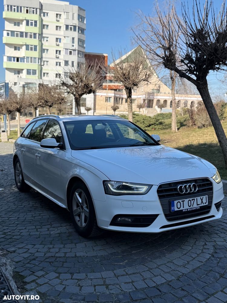 Audi A4 2.0 TDI DPF multitronic Attraction - 2