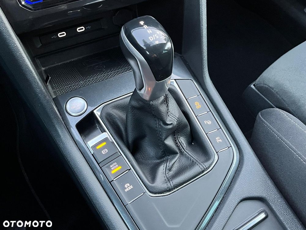 Volkswagen Tiguan 2.0 TDI SCR Elegance DSG - 22