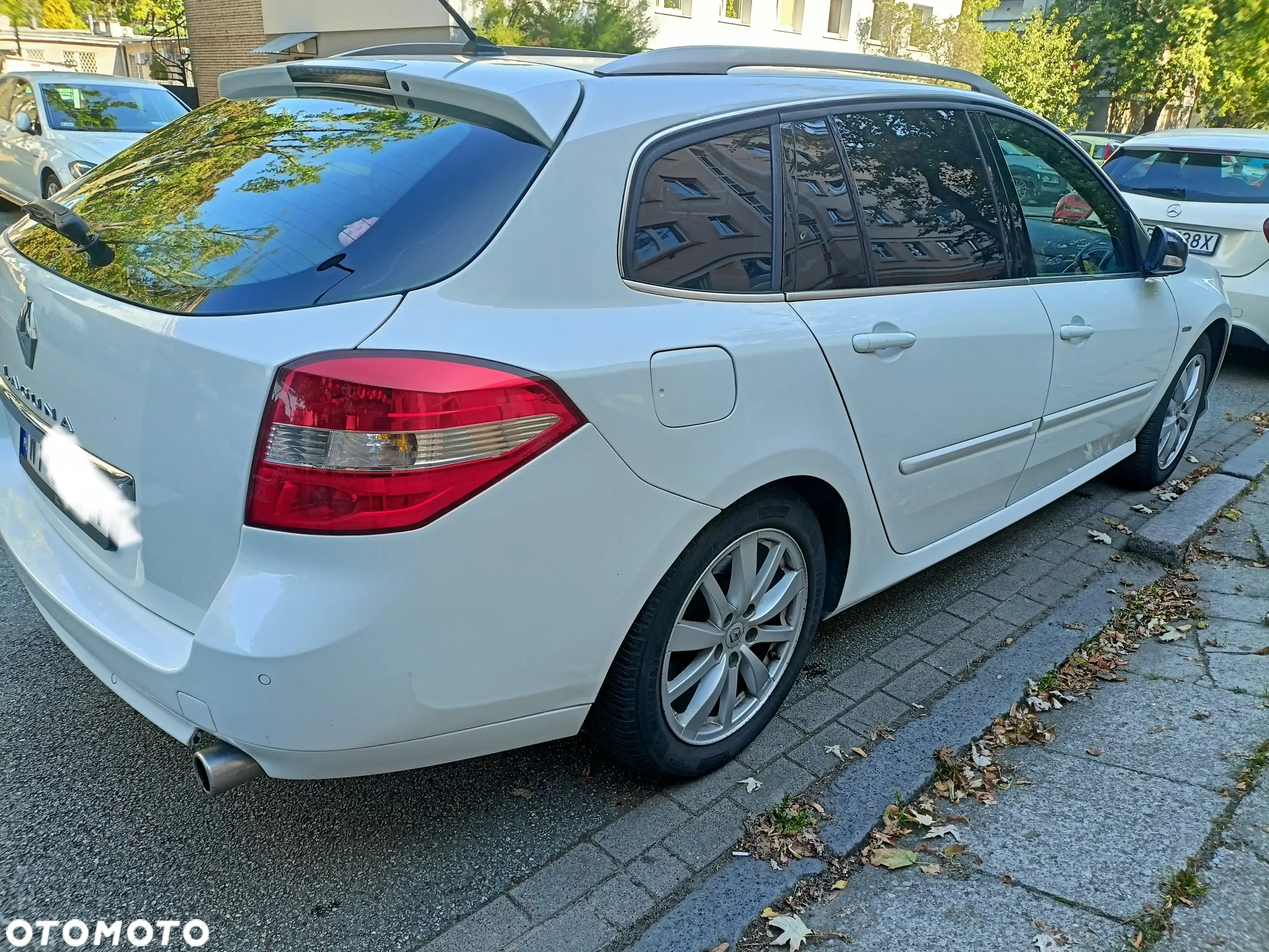 Renault Laguna ENERGY dCi 130 FAP Start & Stop Bose Edition - 3