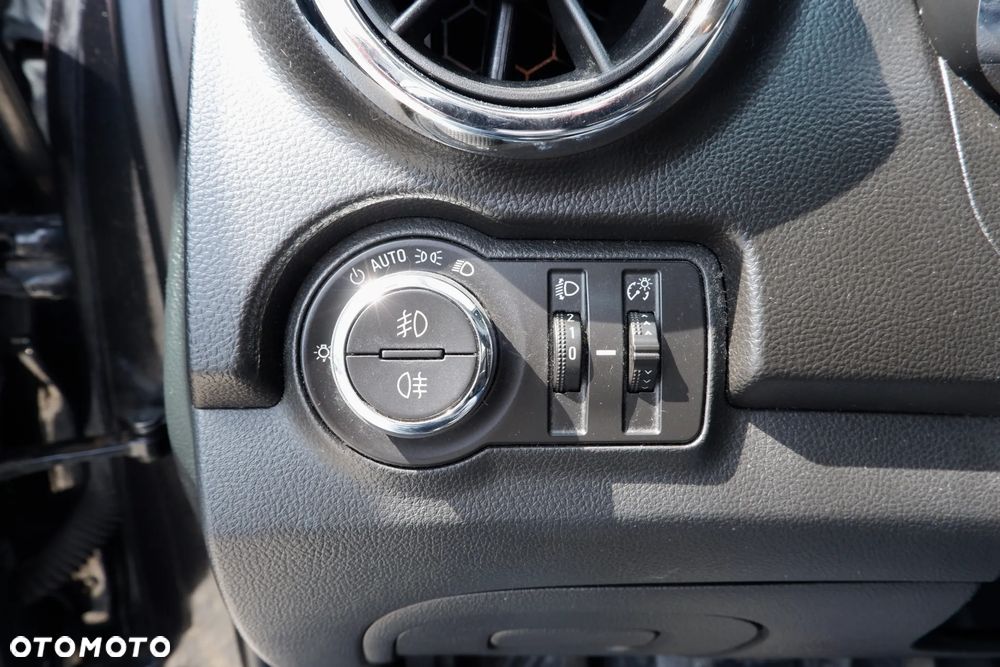 Chevrolet Trax 1.6 LS - 12