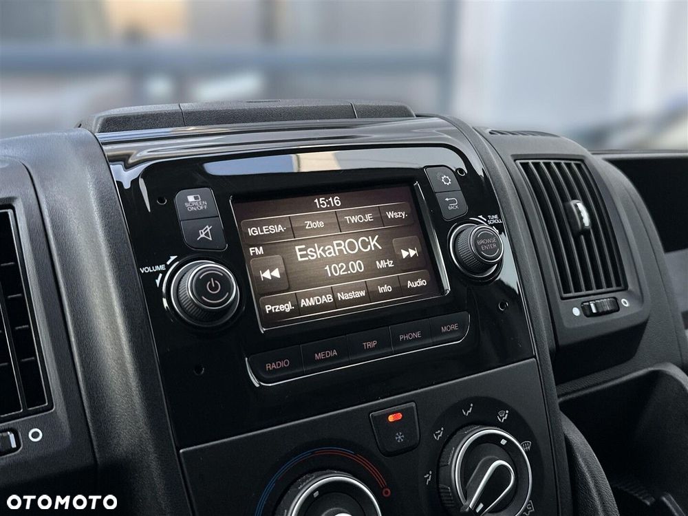 Peugeot boxer 2.2 BlueHDi 140KM L3H2 - 23