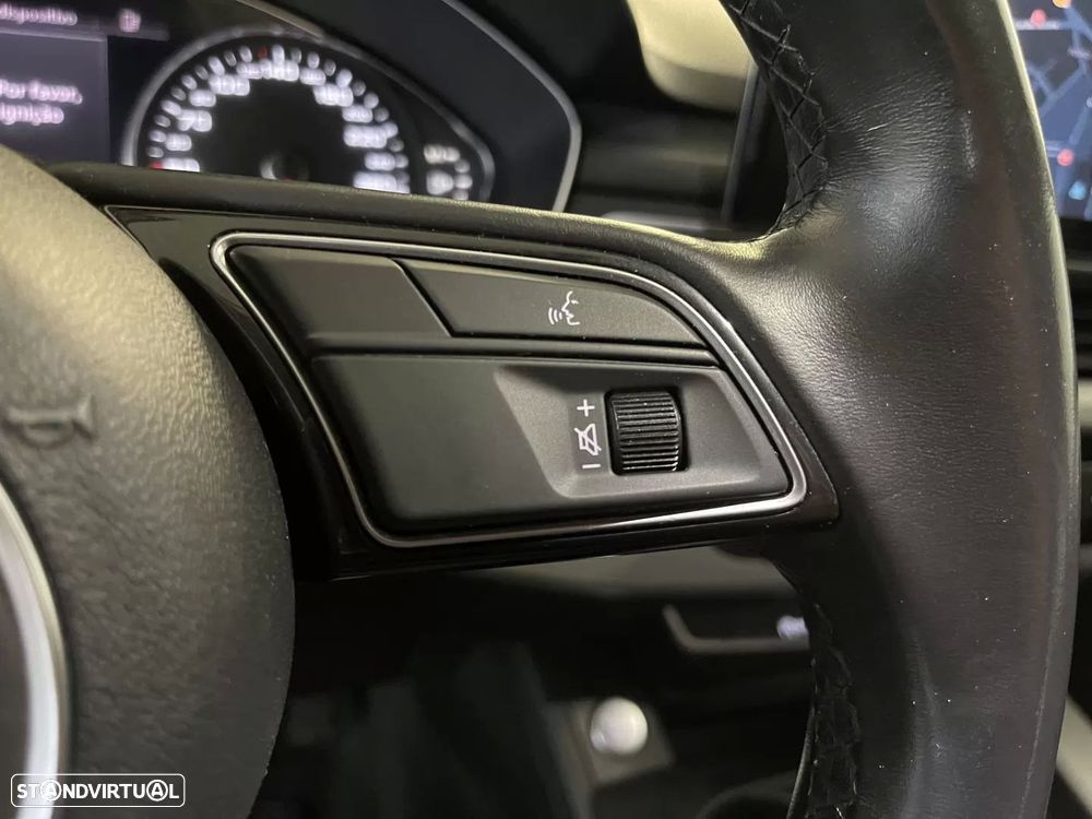 Audi A4 Avant 30 TDI S tronic - 27