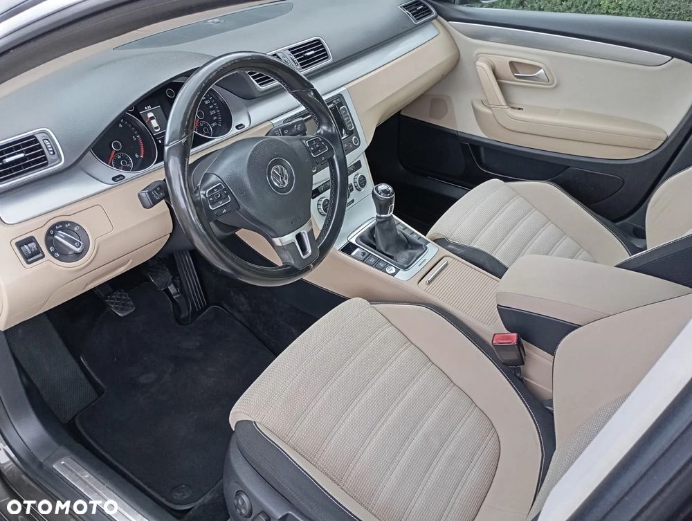 Volkswagen CC 2.0 TDI DPF BMT - 12