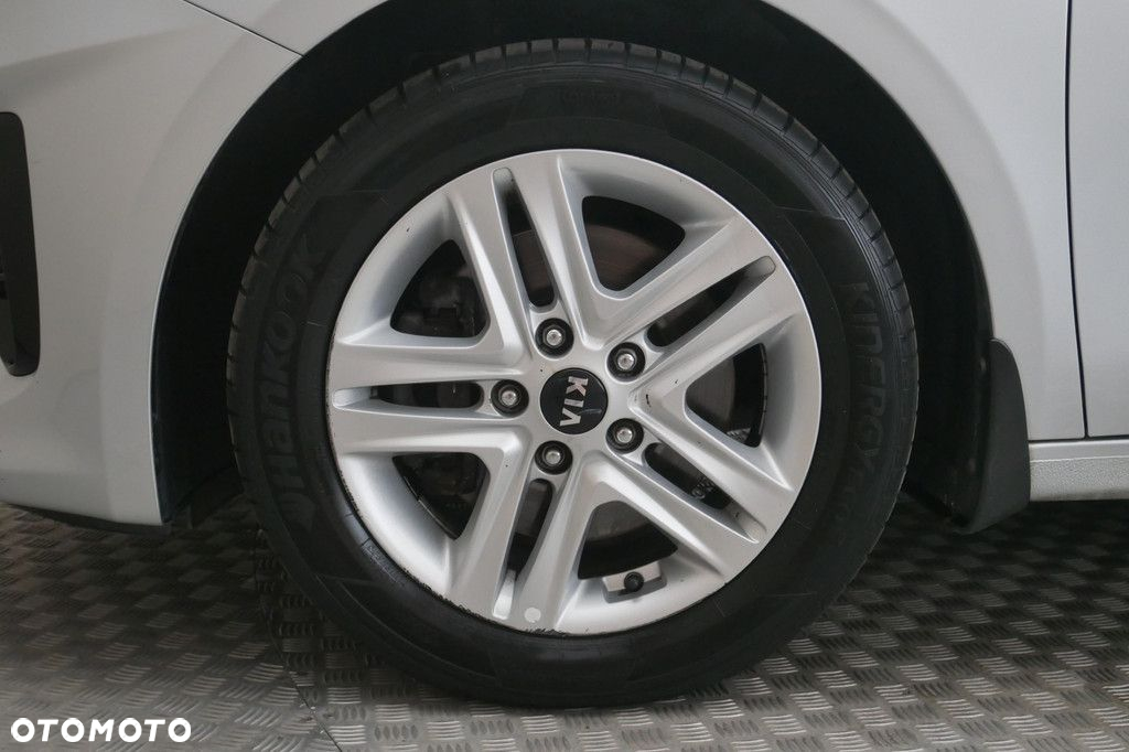 Kia Ceed - 14