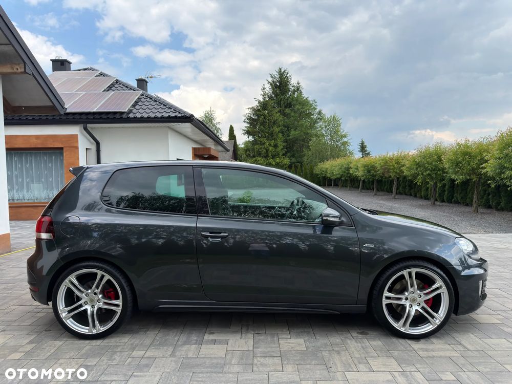 Volkswagen Golf 2.0 GTI - 24