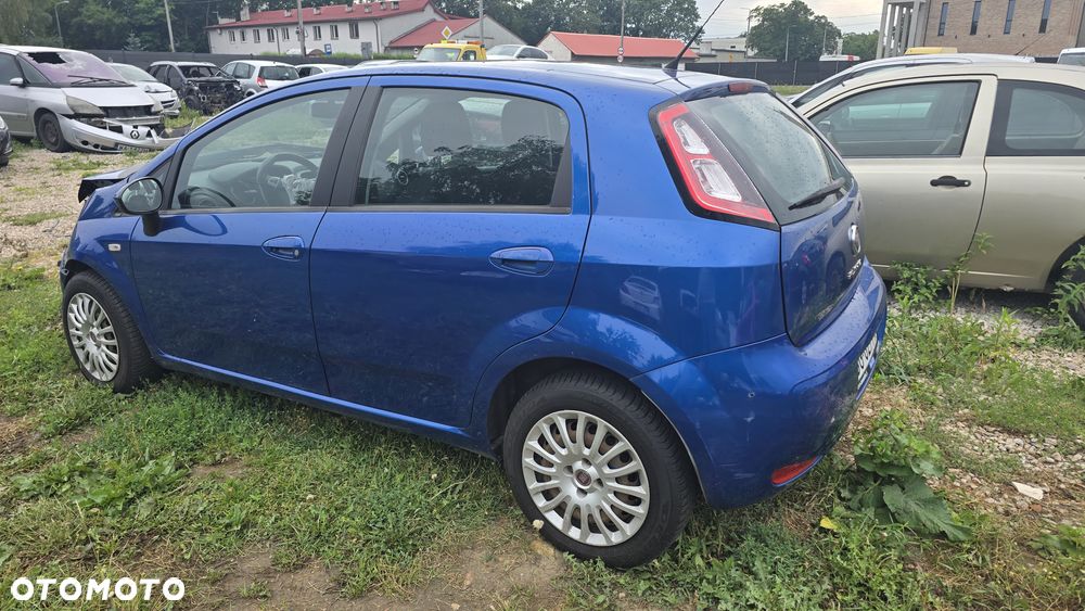 Fiat Punto 1.4 Estiva S&S - 12