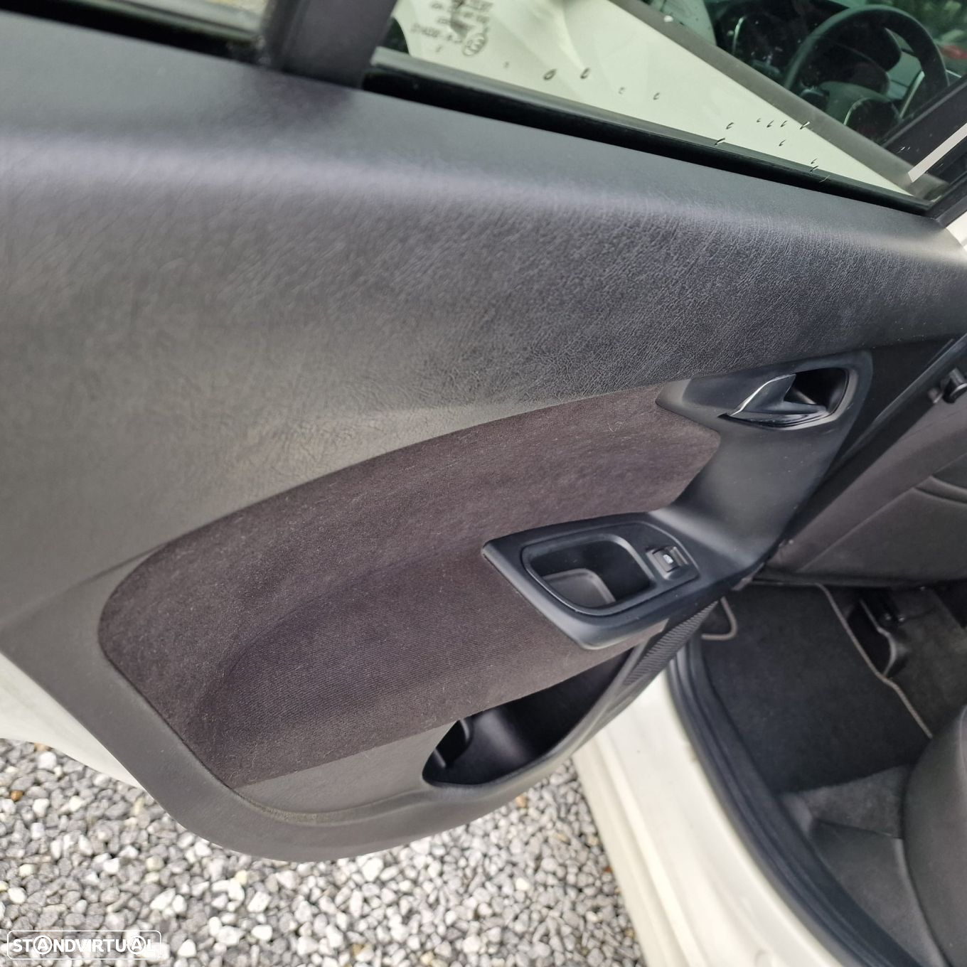 Fiat Tipo Station Wagon 1.3 M-Jet Lounge - 35