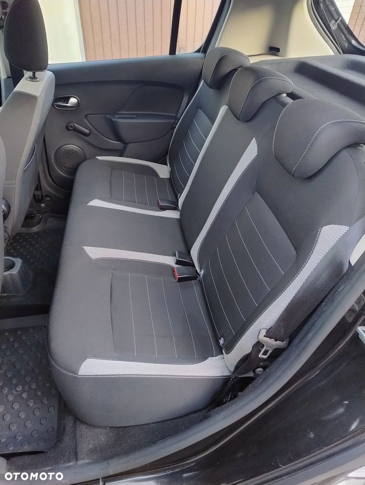 Dacia Sandero Stepway - 12