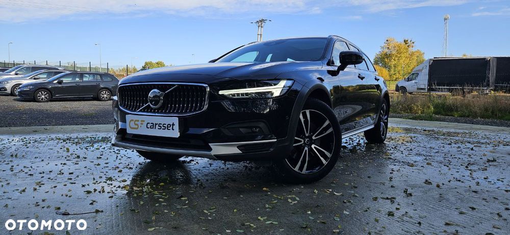 Volvo V90 Cross Country B5 D AWD Pro - 4