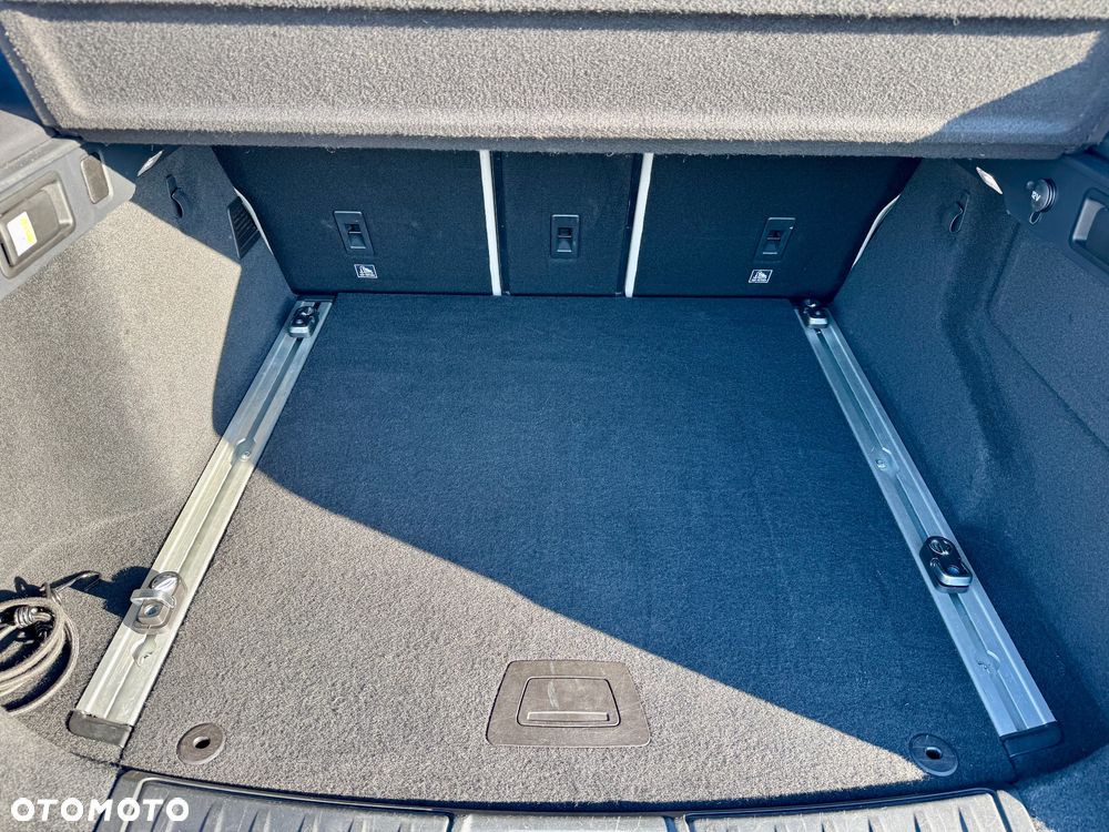 Jaguar F-Pace 20d AWD Pure - 17