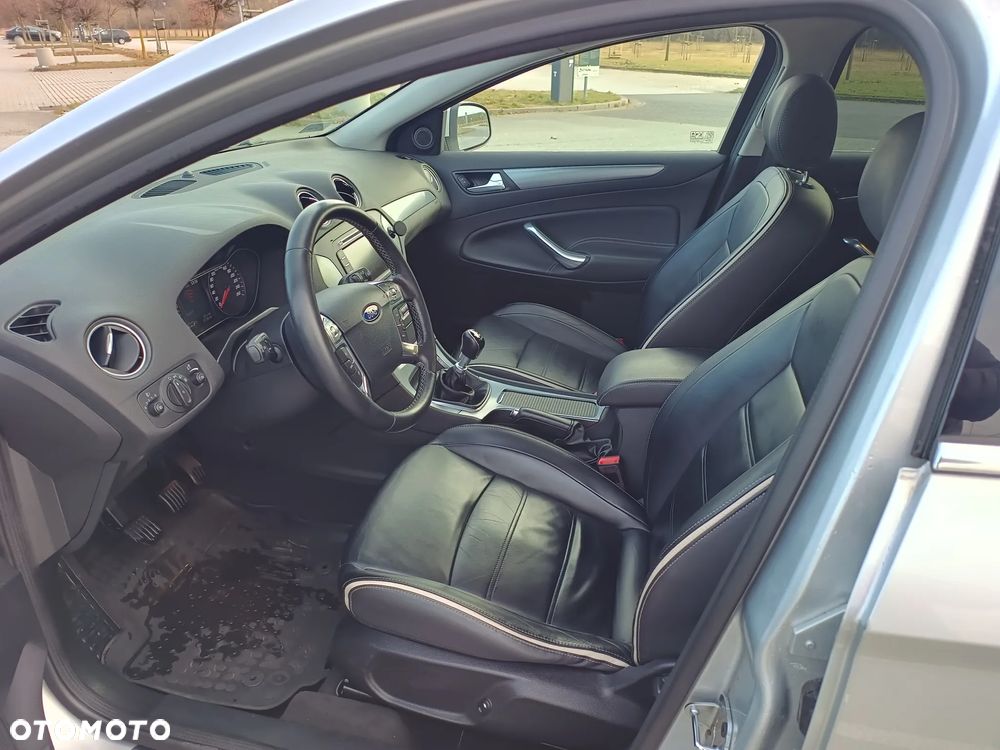 Ford Mondeo SW 2.0 TDCi Gold X - 9