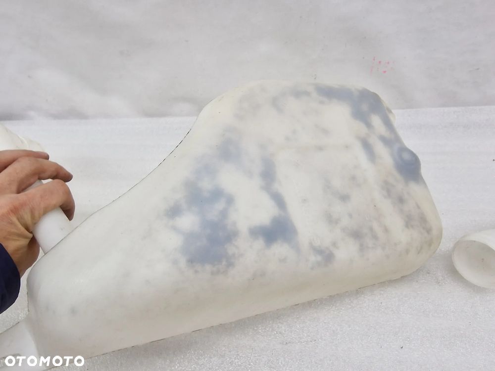 RENAULT MEGANE 3 III / SCENIC 08- ZBIORNICZEK SPRYSKIWACZY , NR 289108100R / 289104884R / 289101024R , NR AUKCJI ZS134 - 6