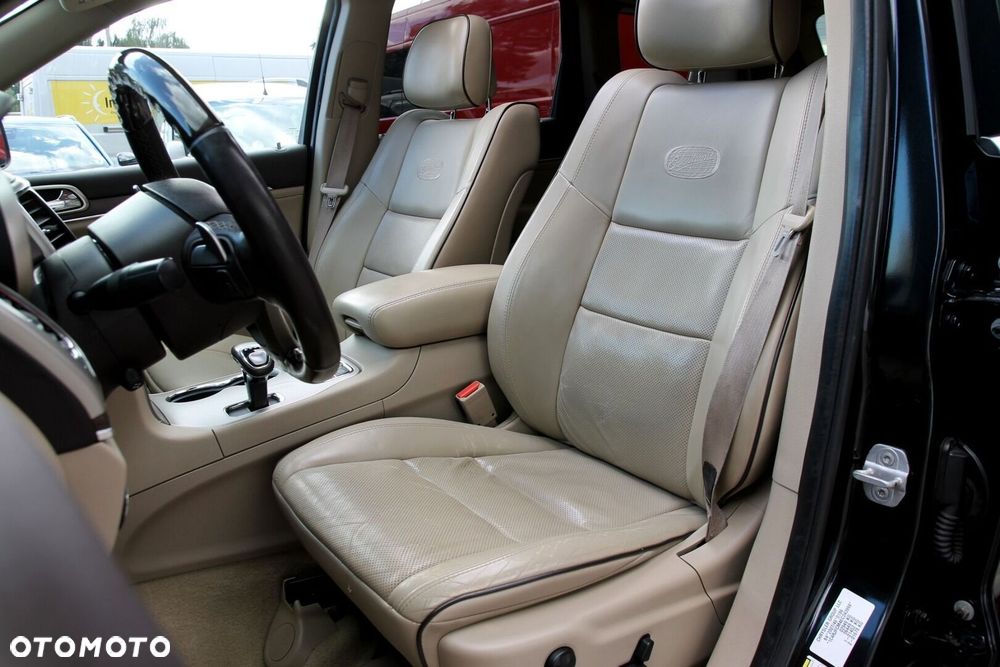 Jeep Grand Cherokee - 27