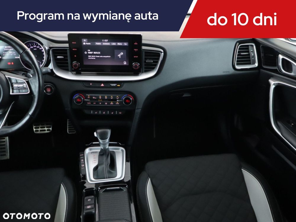 Kia ProCeed - 10