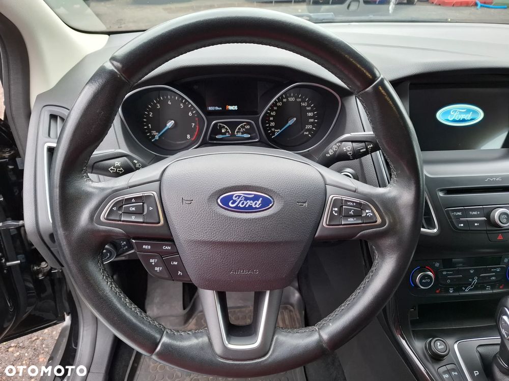 Ford Focus 1.5 EcoBoost Start-Stopp-System Titanium - 18
