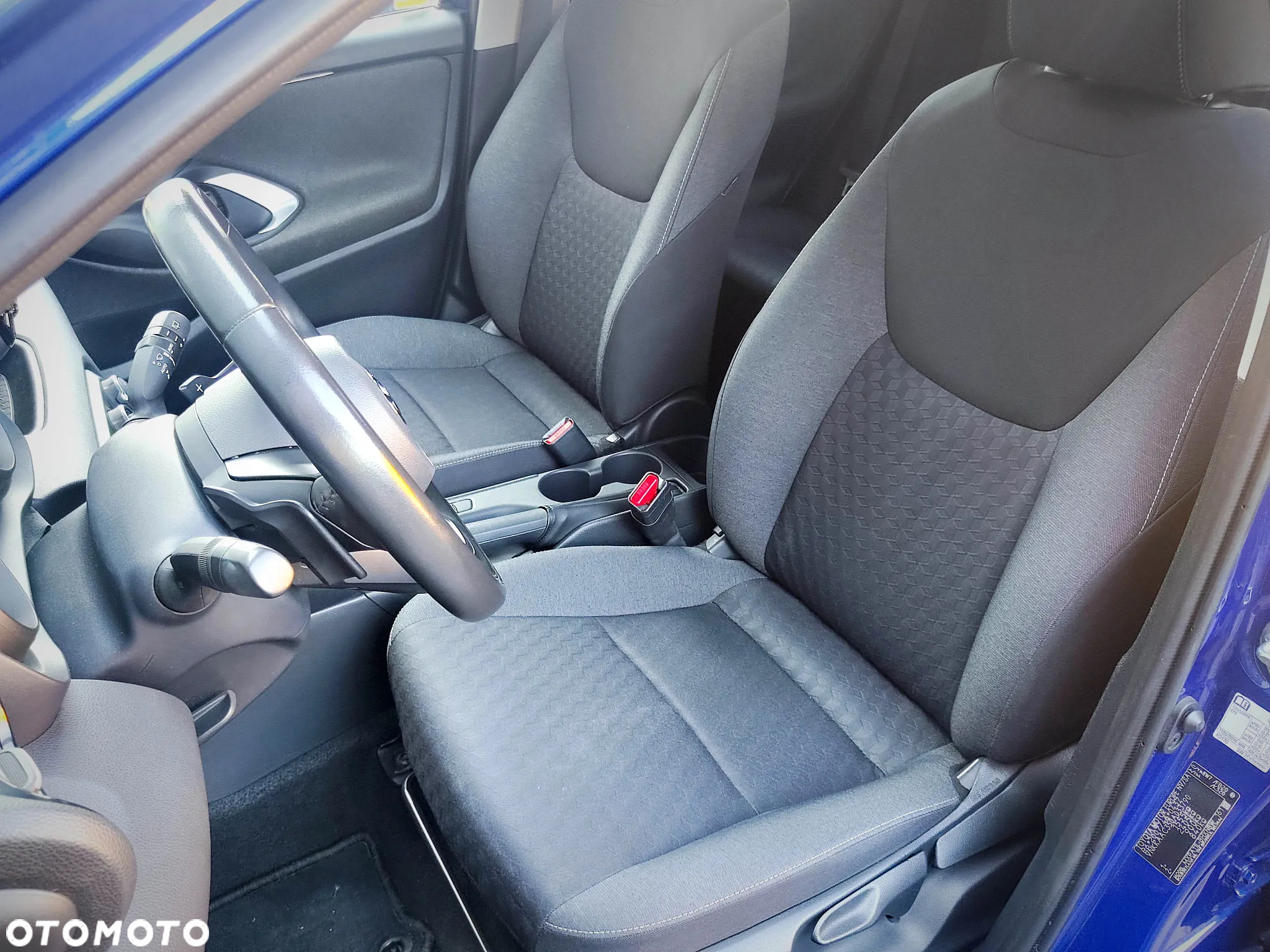 Toyota Yaris 1.5 Comfort CVT - 10