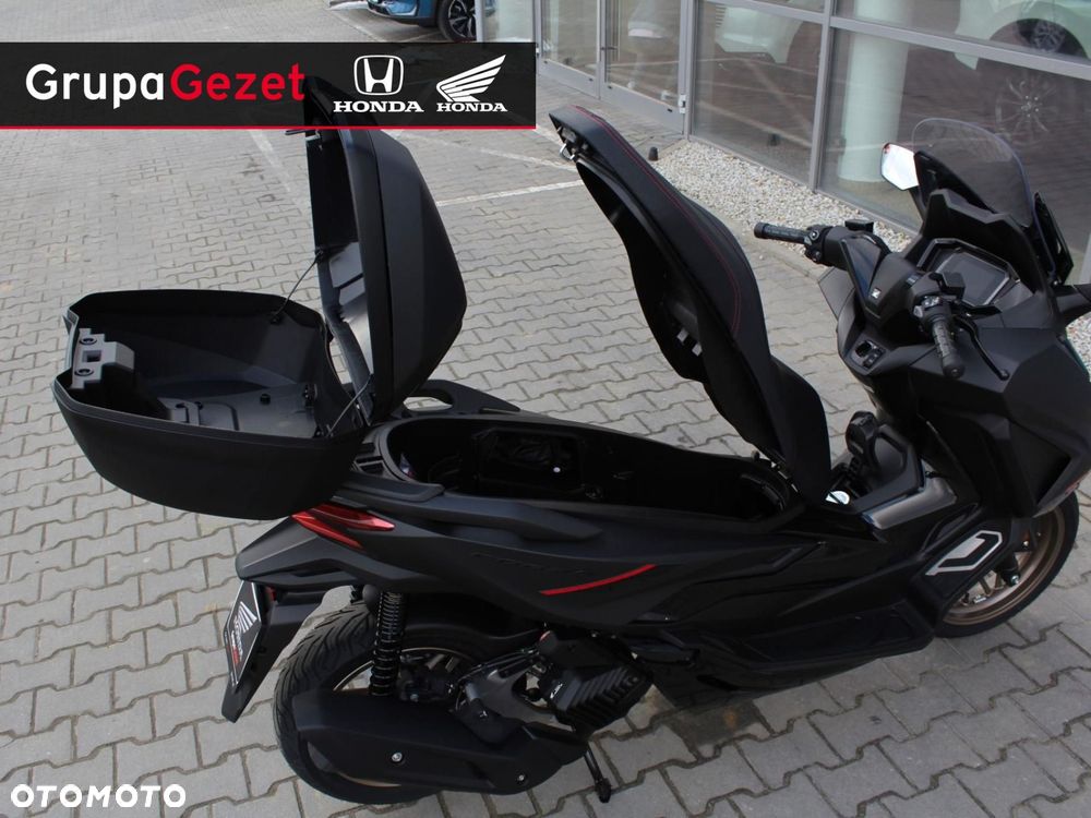 Honda NSS - 14