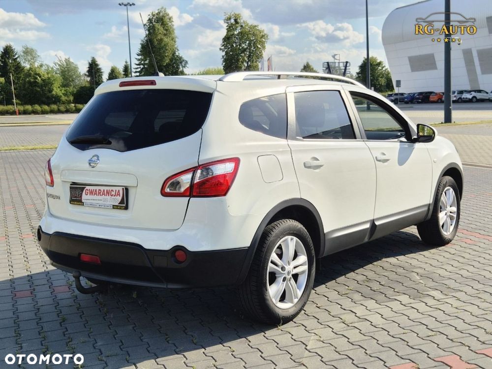 Nissan Qashqai+2 - 6