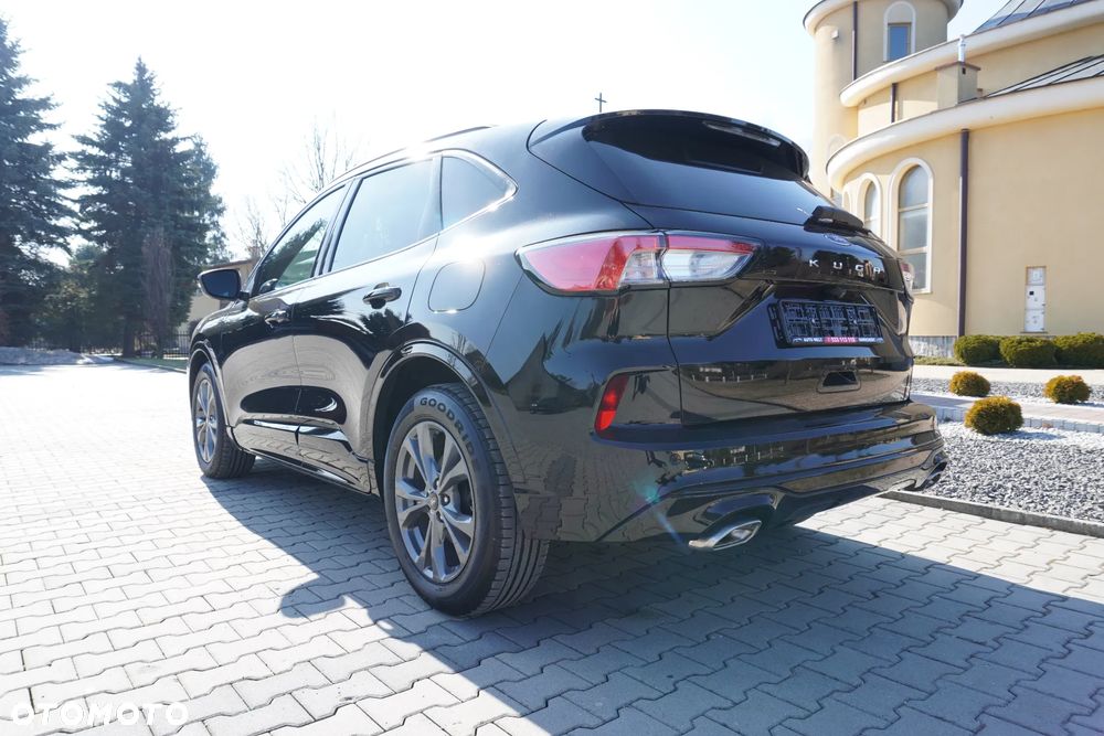 Ford Kuga 1.5 EcoBoost ST-LINE - 14
