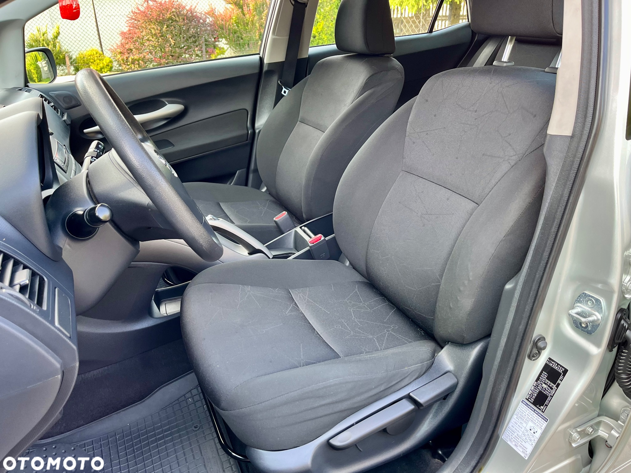 Toyota Auris 1.4 VVT-i Terra - 9