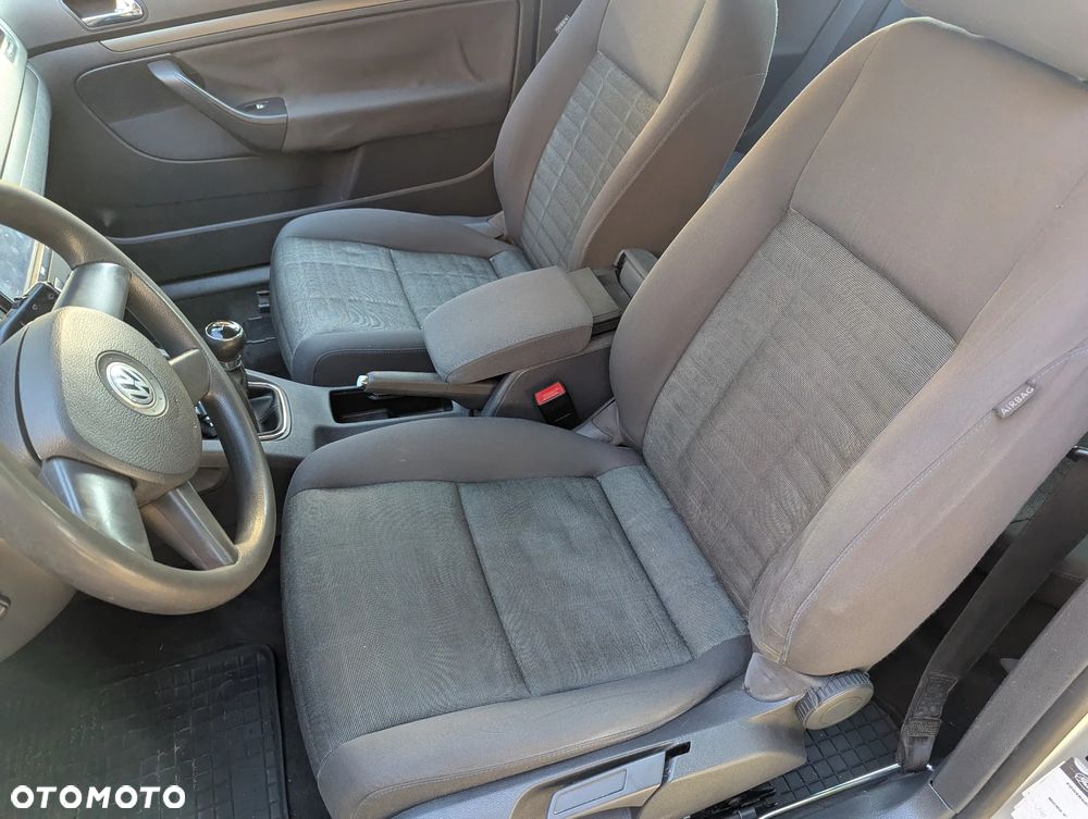 Volkswagen Golf 1.6 Trendline - 8