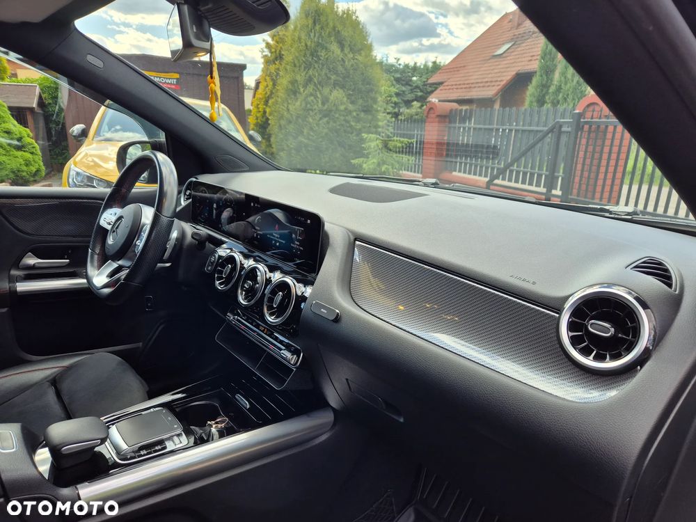 Mercedes-Benz Klasa B 200 d AMG Line 8G-DCT - 17