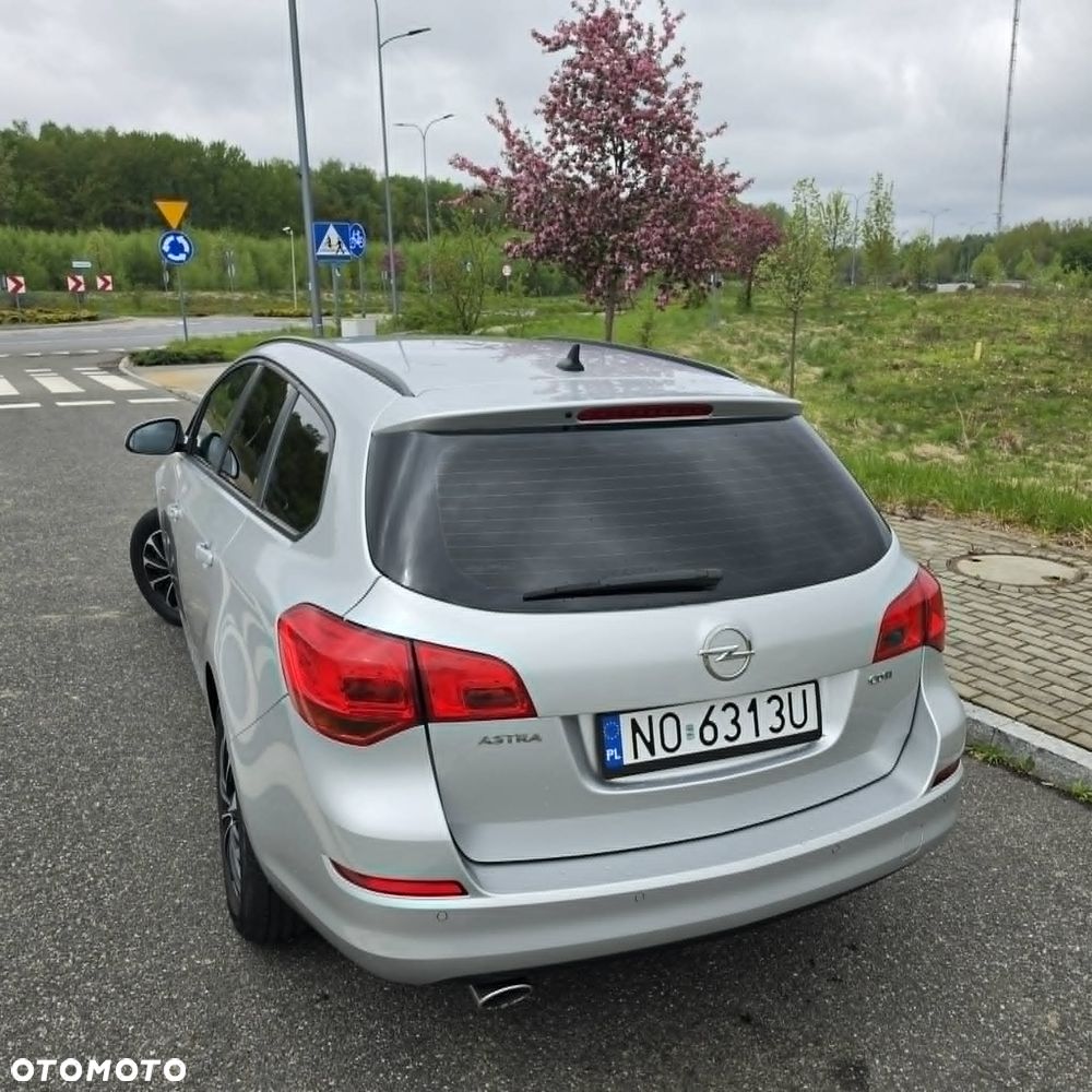 Opel Astra 2.0 CDTI Enjoy - 7