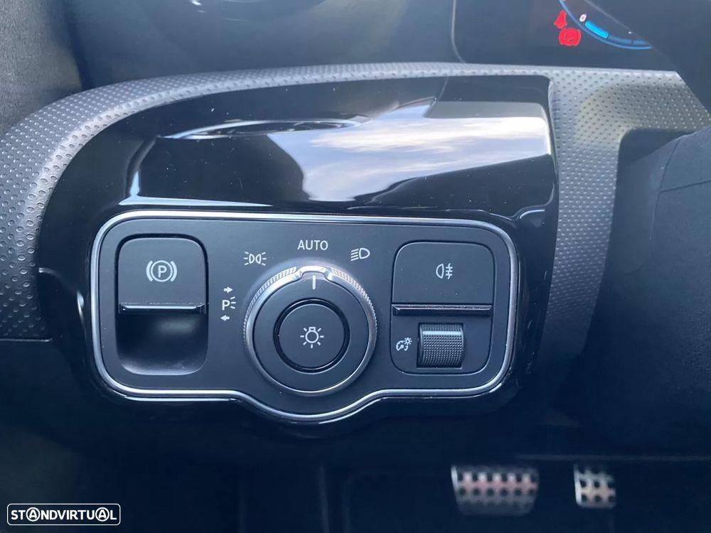 Mercedes-Benz A 180 d AMG Line Aut. - 15