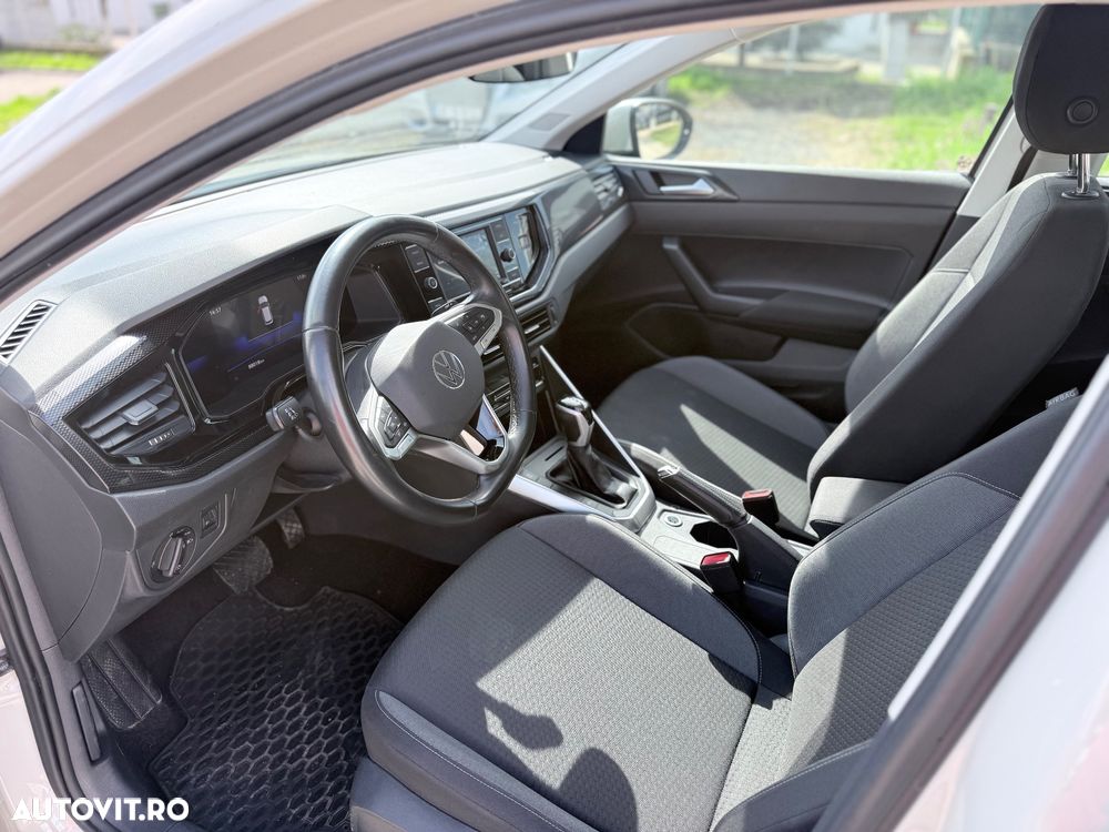 Volkswagen Taigo - 11